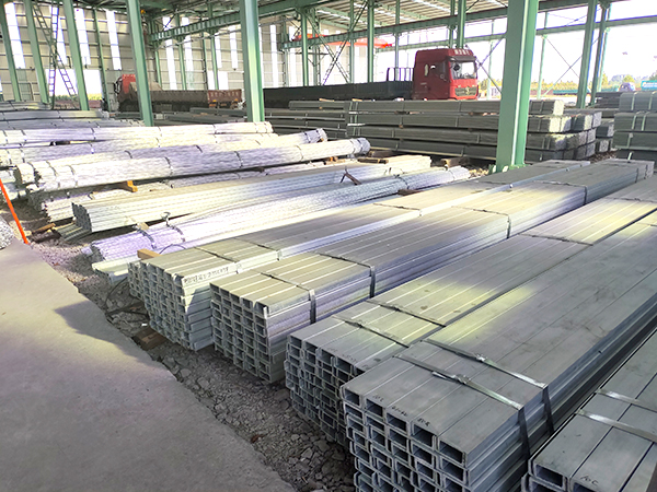 ��ɽ����\���